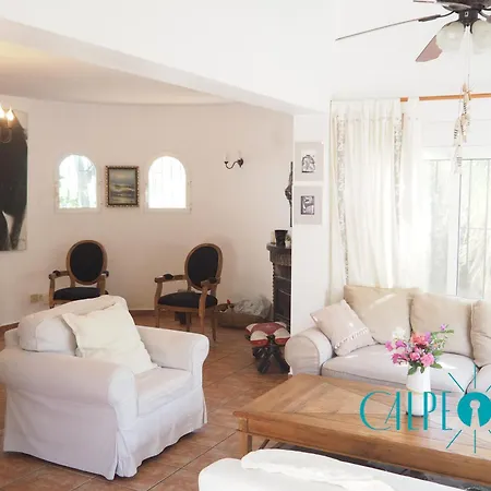 Ricarlos Con Piscina Privada * Casas de Torrat