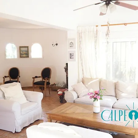 Holiday home Ricarlos Con Piscina Privada Casas de Torrat